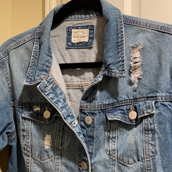Basic Denim Wax Jean Jacket - Picture 4 of 6